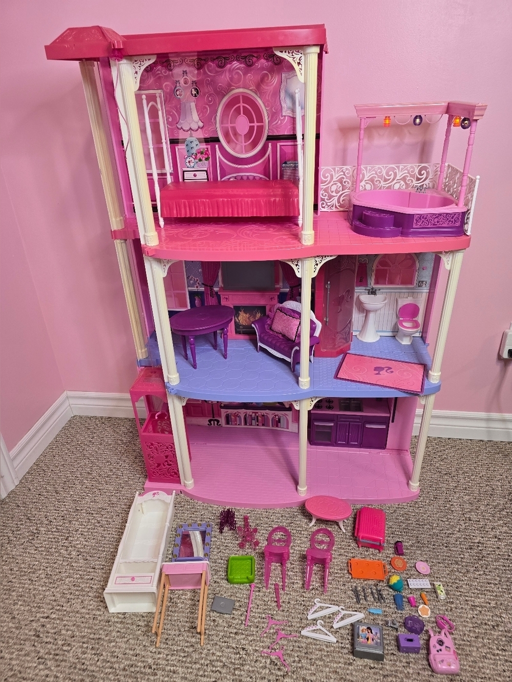 Mattel Barbie 3 Story Dream Townhouse N7666 2009 Rare Discontinued- READ